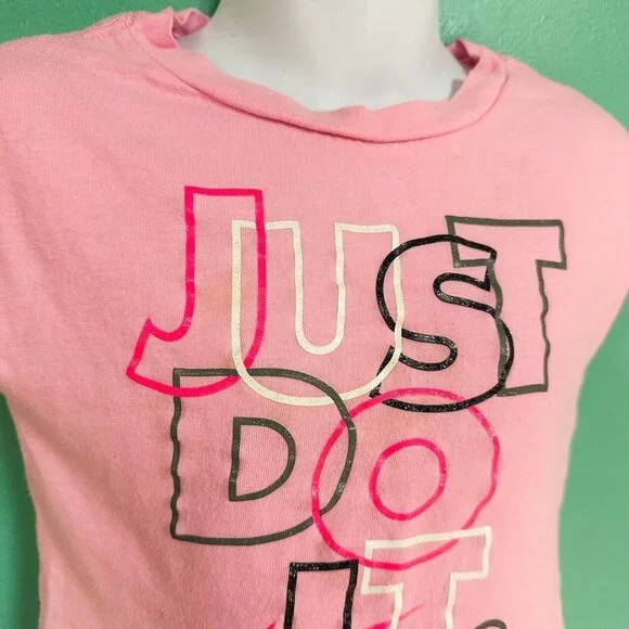 Nike Light Pink “Just Do It” Graphic Tee Toddler Girls Size 4T - Picture 5 of 7